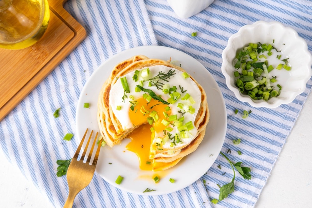 Tasty,Savory,Breakfast,Pancakes,With,Spring,Green,Onion,And,Fried